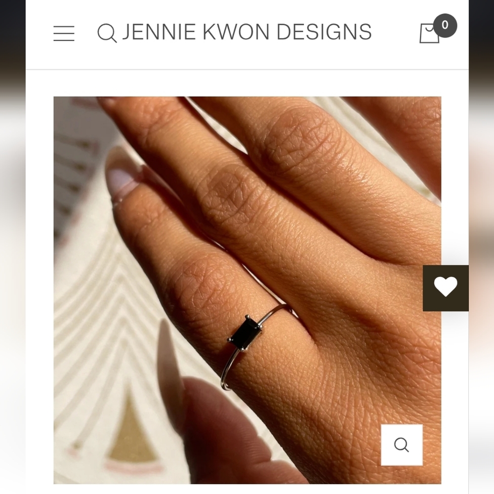 Jennie Kwon E.W.O. Ring White Gold & Onyx